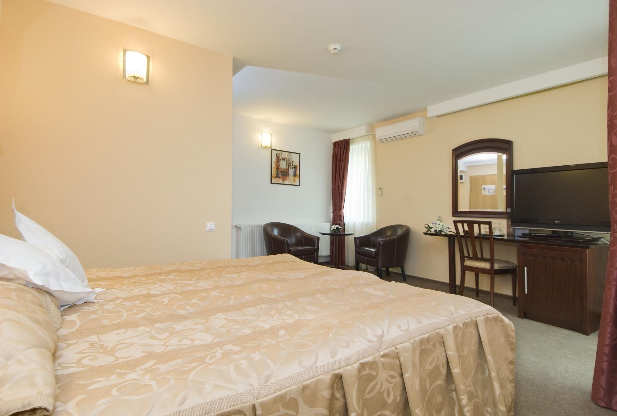 Hotel Ambient Brasov Luaran gambar