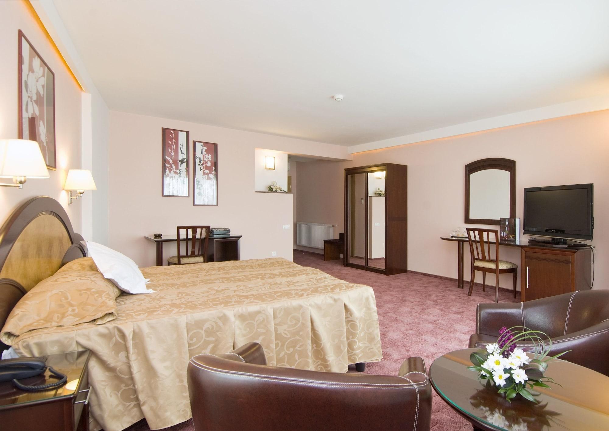 Hotel Ambient Brasov Luaran gambar