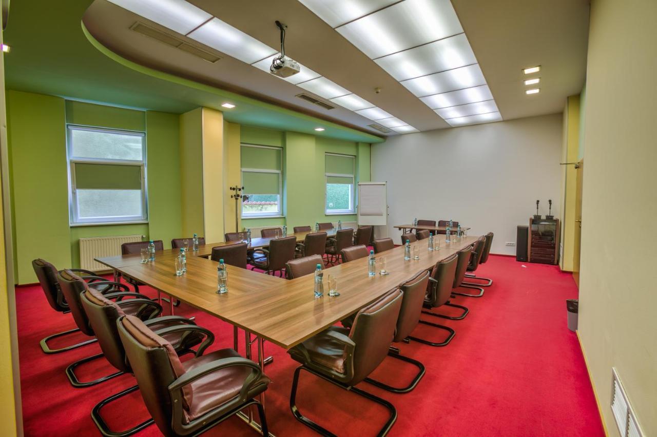 Hotel Ambient Brasov Luaran gambar