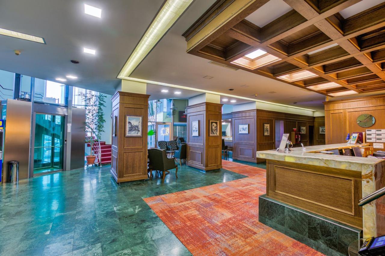 Hotel Ambient Brasov Luaran gambar