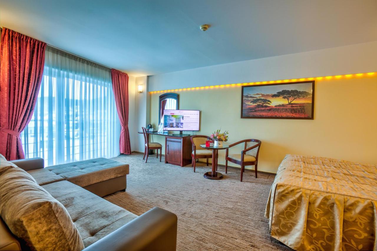 Hotel Ambient Brasov Luaran gambar