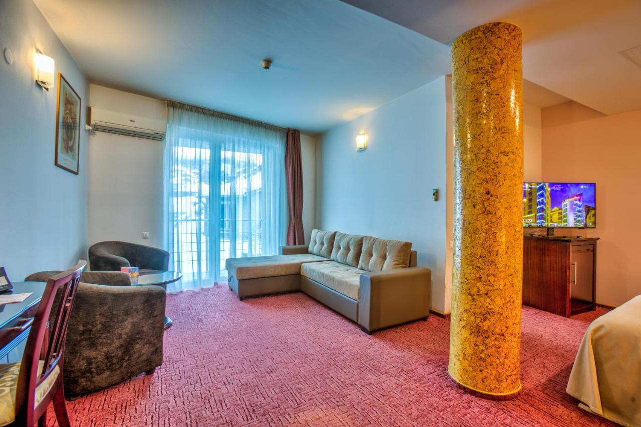 Hotel Ambient Brasov Luaran gambar