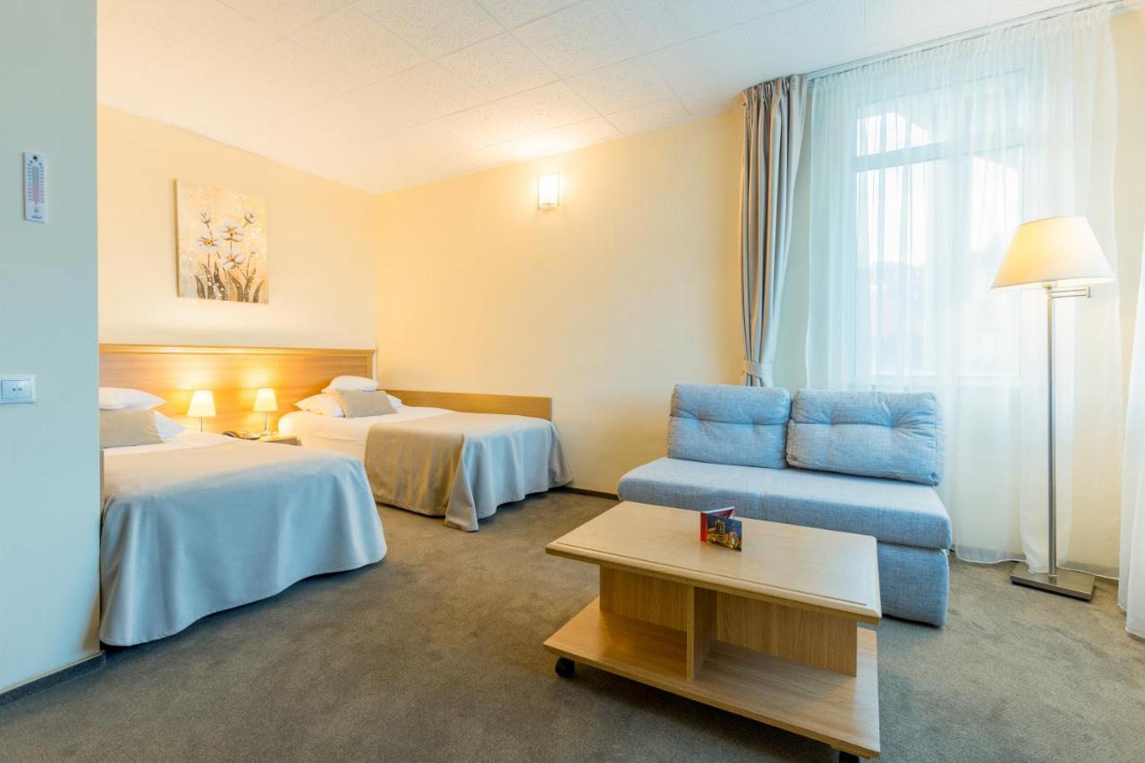 Hotel Ambient Brasov Luaran gambar