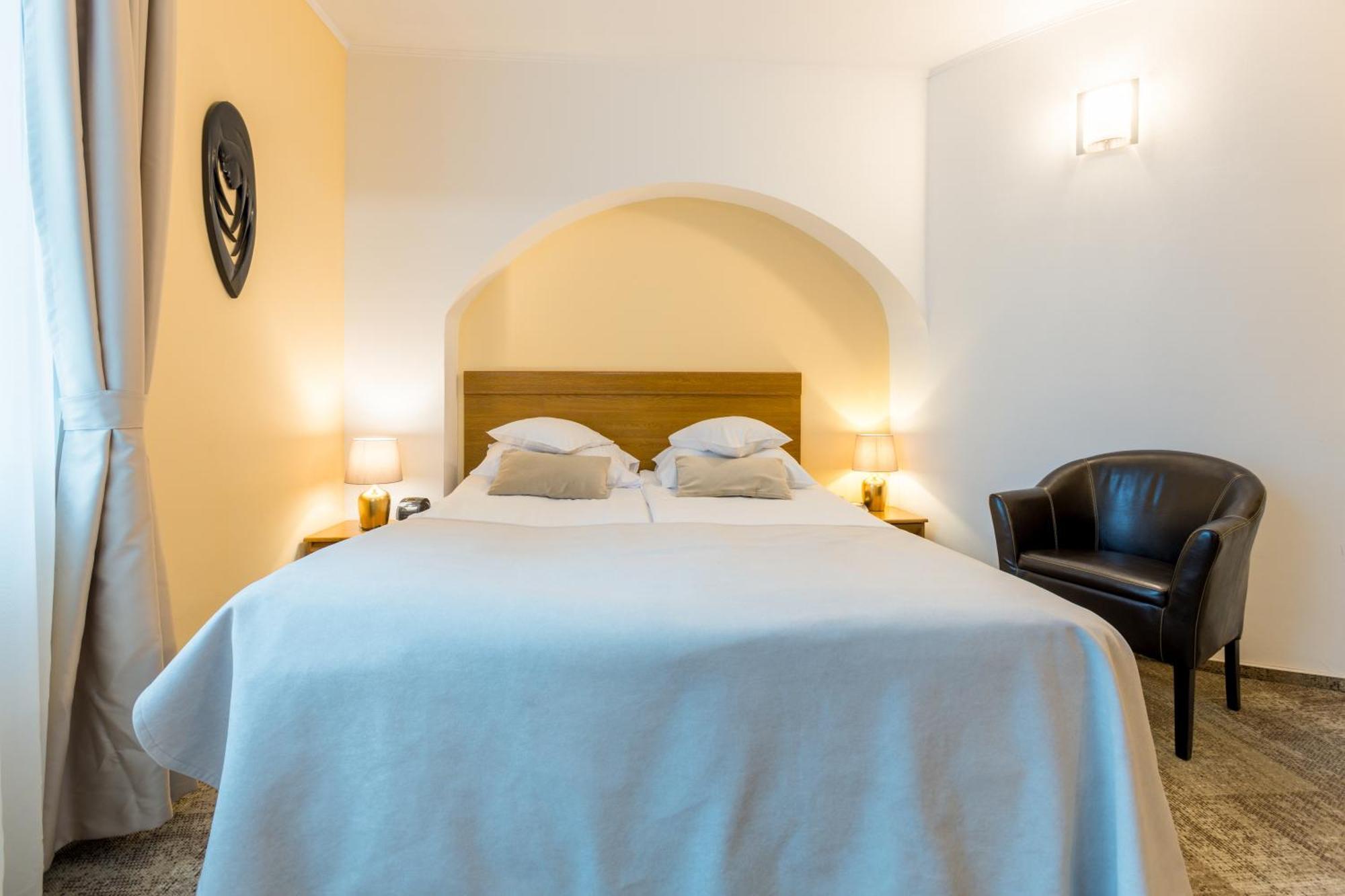 Hotel Ambient Brasov Bilik gambar