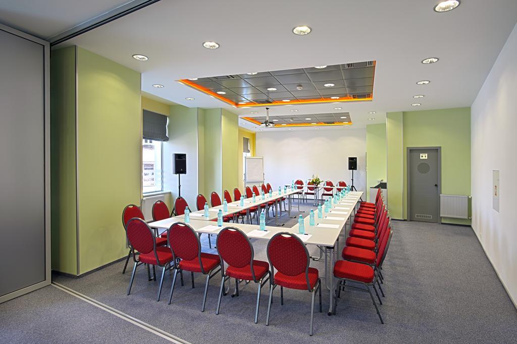 Hotel Ambient Brasov Luaran gambar