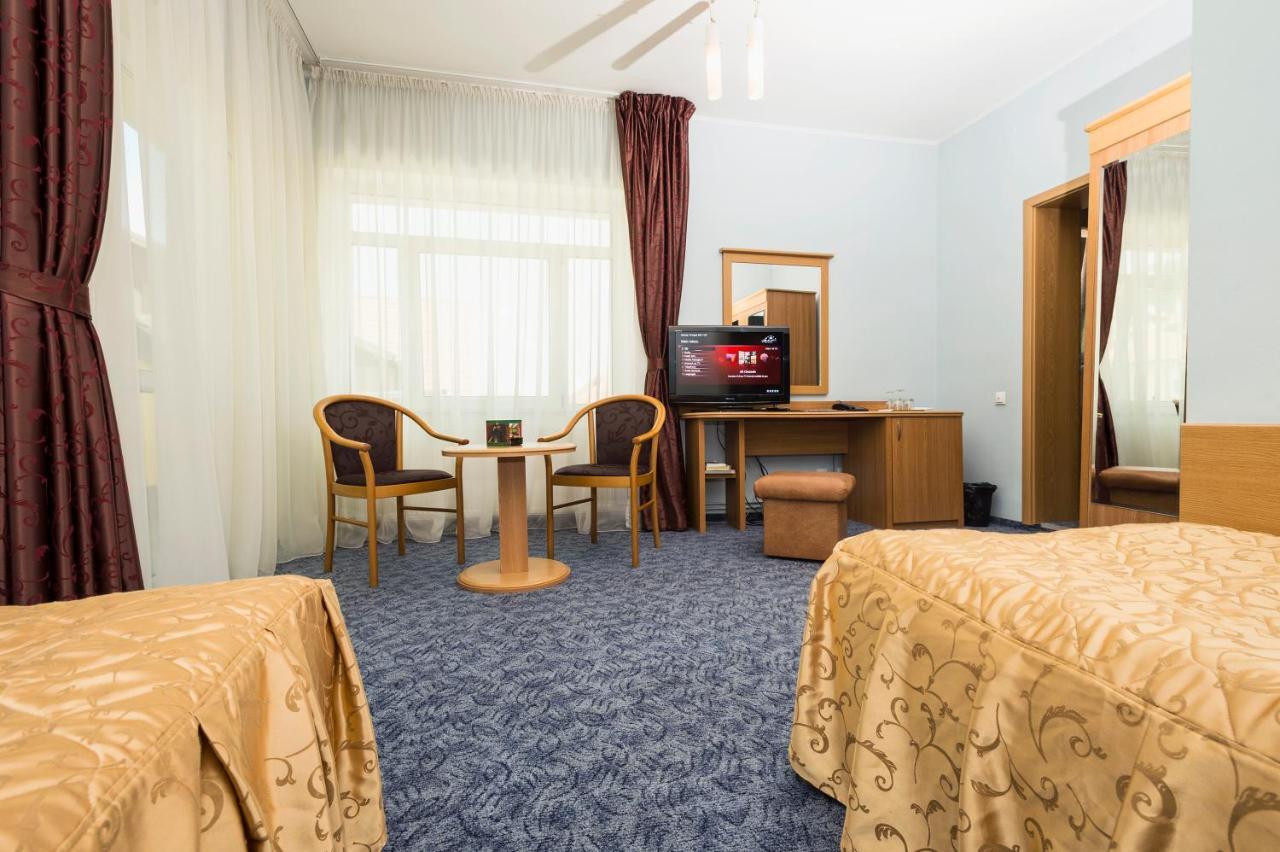 Hotel Ambient Brasov Luaran gambar